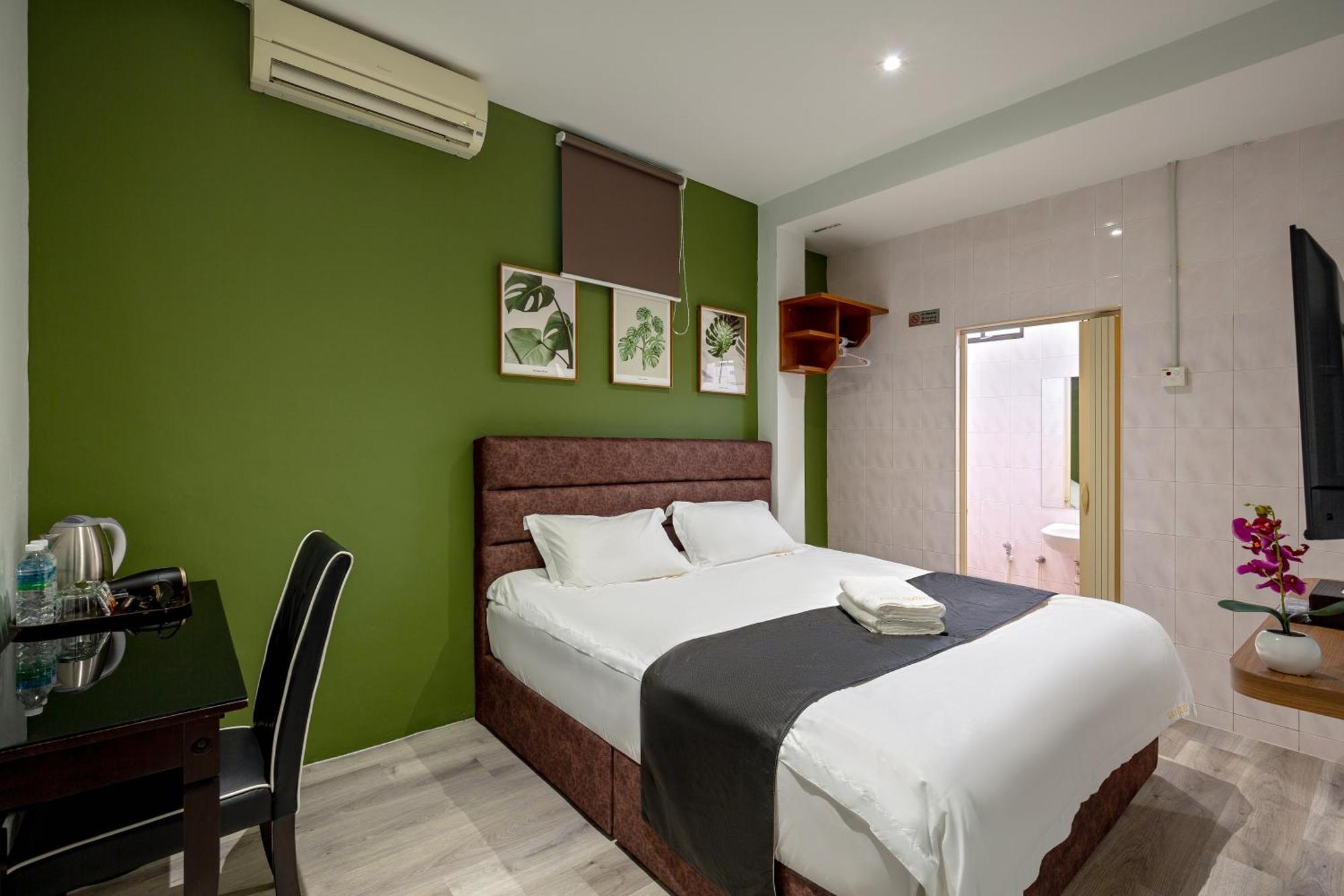 Gaia Hotel Tanjung Bungah  Extérieur photo